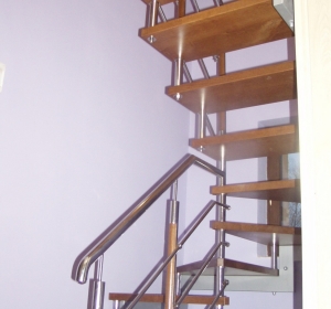 schody metalowo drewniane