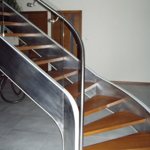 SCHODY WSTĘGOWE